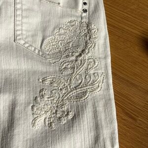 Chico's Platinum Ivory Embroidered Straight Leg Jeans